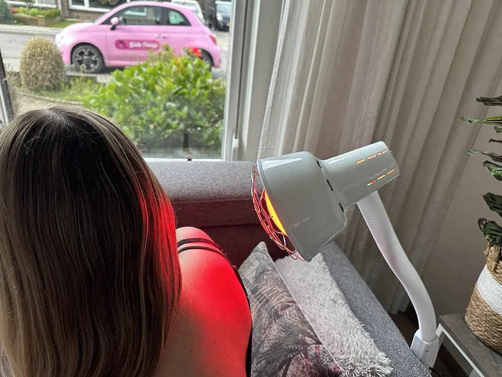 Schouderklachten verhelpen met infrarood licht
