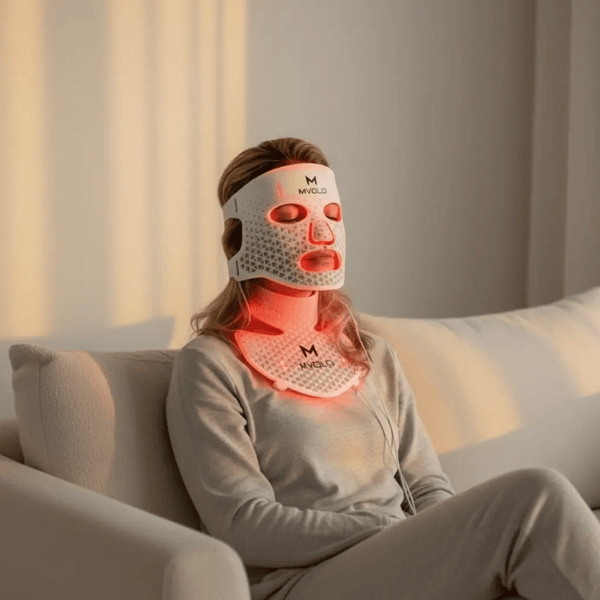 Ontdek Hoe een Rood Licht Masker Jouw Gezicht Laat Stralen - Mvolo