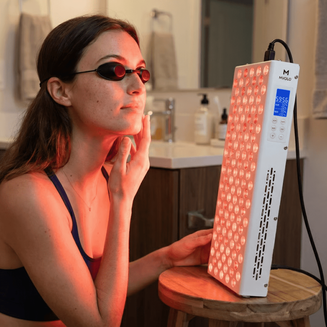 Red Light Therapy for Skin – Complete Beginner’s Guide - Mvolo