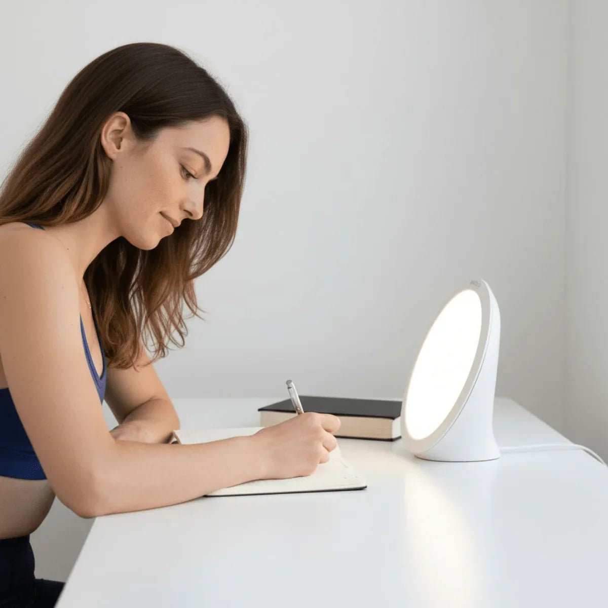 Mvolo Energy & Focus lampen verhogen je energie, verscherpen je focus, verminderen vermoeidheid en ondersteunen je natuurlijke ritme met licht.