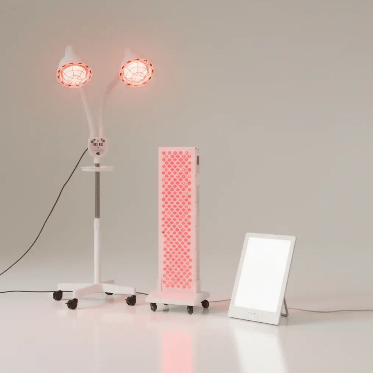 Mvolo biedt exclusieve kortingen op roodlichttherapiepanelen en lampen voor pijnverlichting, huidgezondheid en ontspanning.